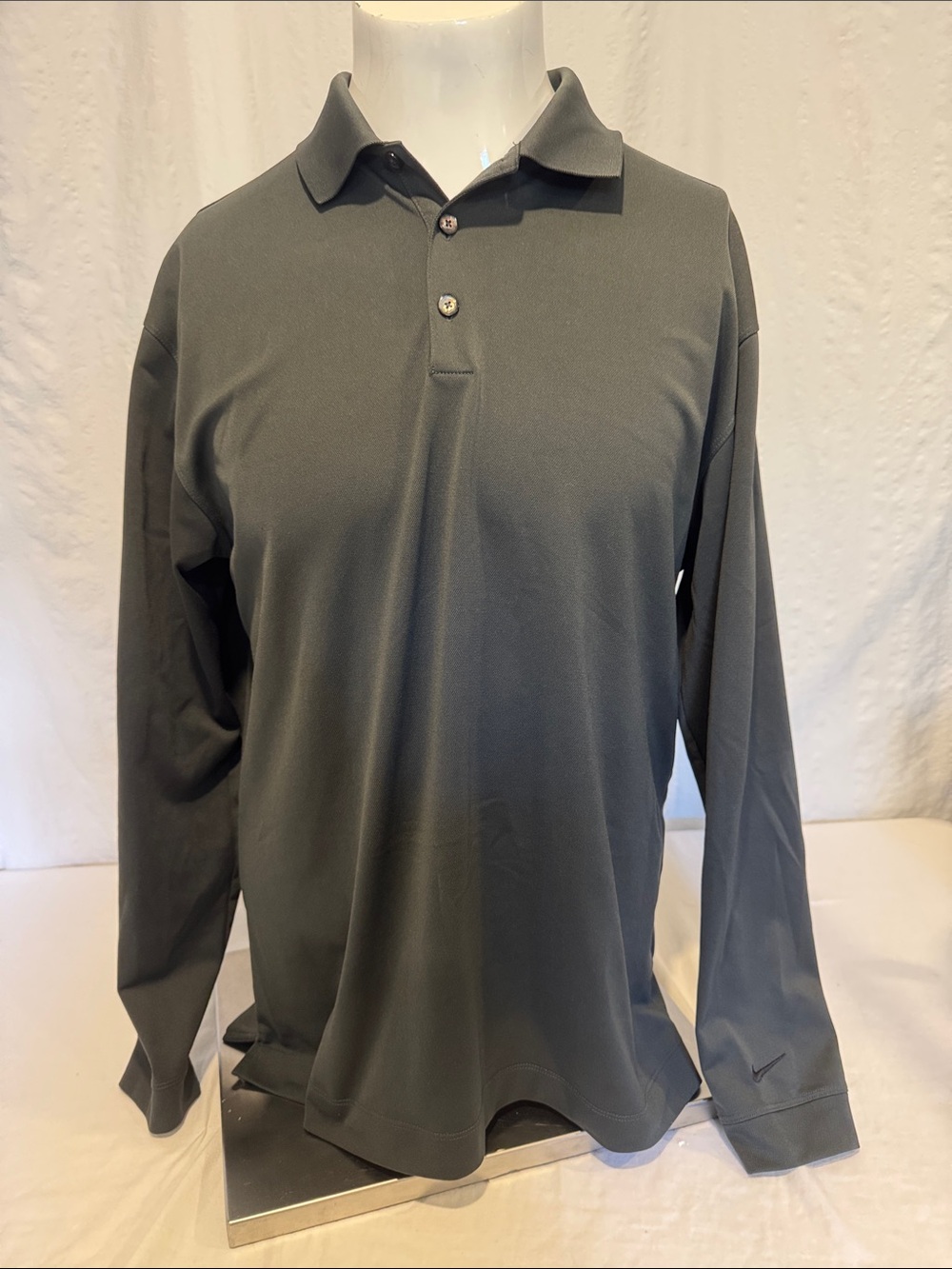 Nike Men's Long-Sleeve Polo Shirt - Charcoal Gray